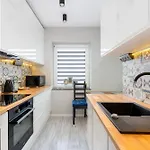 아파트 Podleska Comfort By Bookinghost 크라쿠프